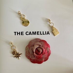 โจCHANEL Charm 2022 Holiday Limited Edition 3 pieces setโจ